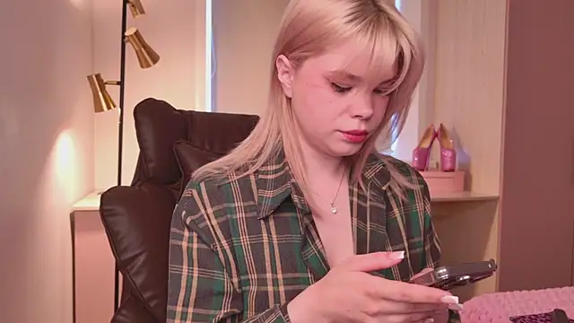 Born to Blow  online show from 22, 4, 2026