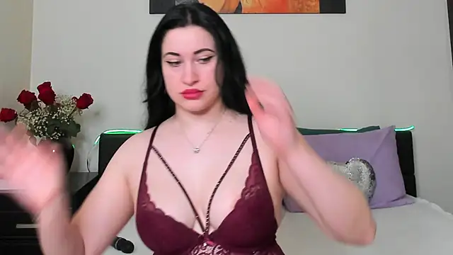 GoldenLunaa online show from 31, 3, 2026