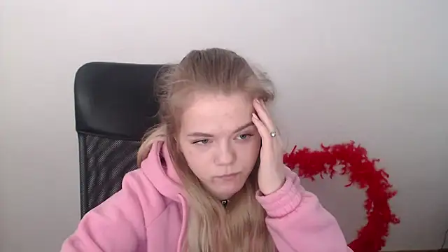 FoxiLana online show from 19, 2, 2026