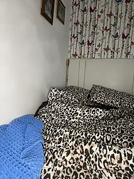 ScarlettGold  online show from 14, 3, 2026