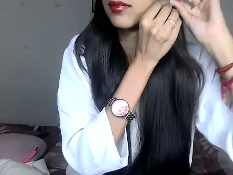 SIKSHA SINGH online show from 25, 4, 2026