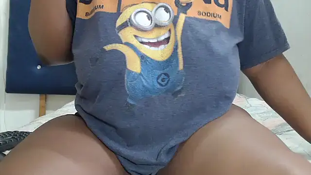 CurvyAssXX21 online show from 15, 5, 2026