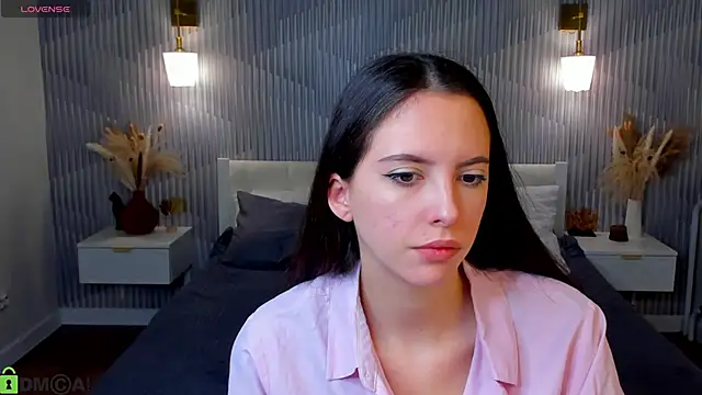 elise robbie online show from 9, 4, 2026