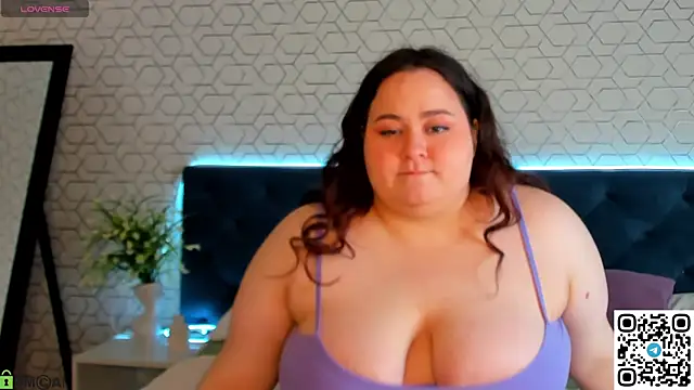 MoonlitAdele online show from 27, 3, 2026