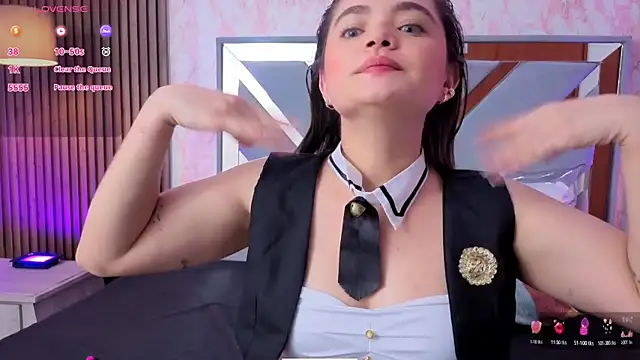 LittleeSara18 online show from 22, 3, 2026