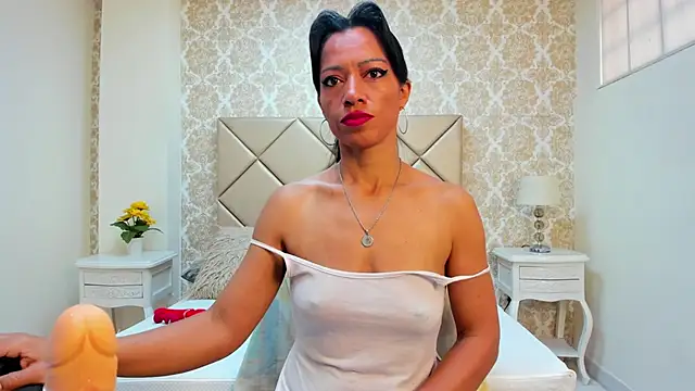 FernandaAvilax online show from 14, 6, 2026