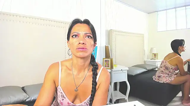 FernandaAvilax online show from 23, 5, 2026