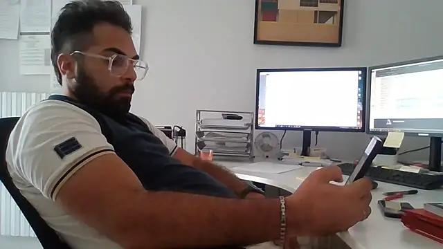 Snapshot of Ocam_ chatting on 13, 7, 2026 Ocam online show from 13, 7, 2026
