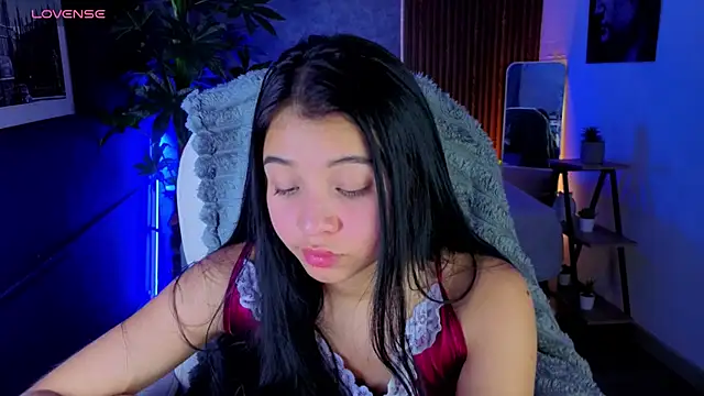 SophyAdams online show from 13, 3, 2026