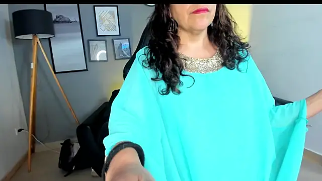 Snapshot of Ivonne_4 chatting on 16, 7, 2026 Ivonne 4 online show from 16, 7, 2026