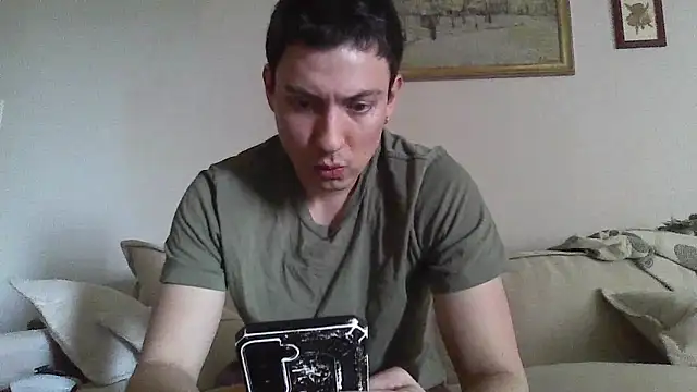 Snapshot of maurizioldu chatting on 10, 6, 2026 maurizioldu online show from 10, 6, 2026