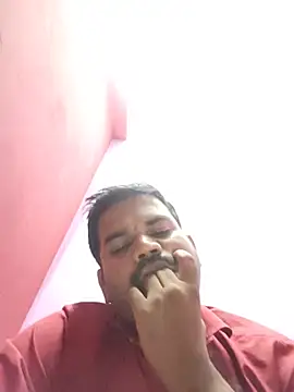 Snapshot of rkr1996kum chatting on 7, 7, 2026 rkr1996kum online show from 7, 7, 2026