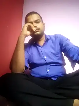 Snapshot of rkr1996kum chatting on 4, 4, 2026 rkr1996kum online show from 4, 4, 2026