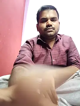 Snapshot of rkr1996kum chatting on 13, 5, 2026 rkr1996kum online show from 13, 5, 2026