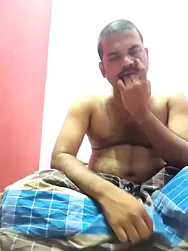 Snapshot of rkr1996kum chatting on 26, 3, 2026 rkr1996kum online show from 26, 3, 2026