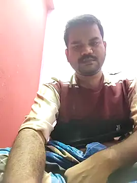 Snapshot of rkr1996kum chatting on 17, 5, 2026 rkr1996kum online show from 17, 5, 2026