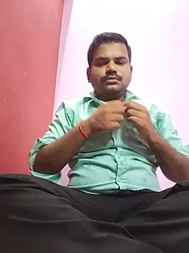 Snapshot of rkr1996kum chatting on 25, 5, 2026 rkr1996kum online show from 25, 5, 2026