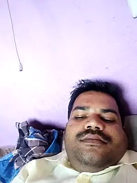 Snapshot of rkr1996kum chatting on 5, 7, 2026 rkr1996kum online show from 5, 7, 2026