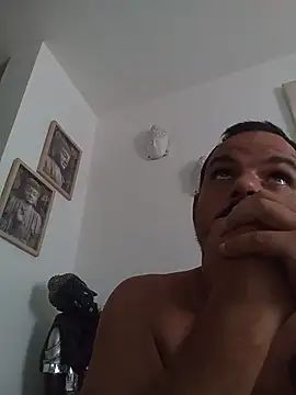 Snapshot of morenitoymorena chatting on 13, 7, 2026 morenitoymorena online show from 13, 7, 2026