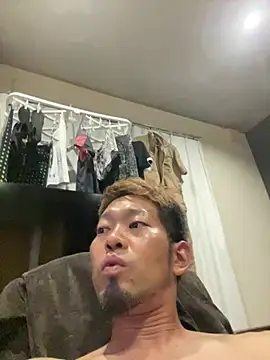 Snapshot of ryuaaaaa chatting on 24, 7, 2026 ryuaaaaa online show from 24, 7, 2026