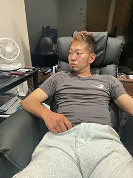 Snapshot of ryuaaaaa chatting on 17, 6, 2026 ryuaaaaa online show from 17, 6, 2026