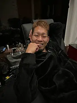 Snapshot of ryuaaaaa chatting on 26, 6, 2026 ryuaaaaa online show from 26, 6, 2026