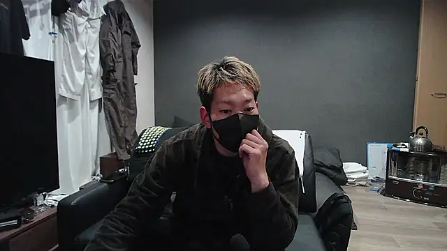 ryuaaaaa online show from 14, 4, 2026