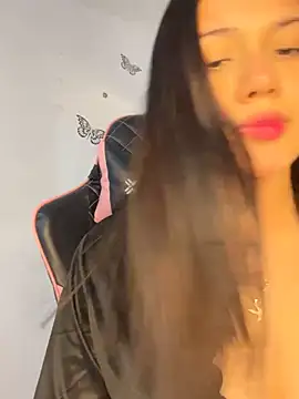 Snapshot of scarleth_marquezz chatting on 17, 5, 2026 scarleth marquezz online show from 17, 5, 2026