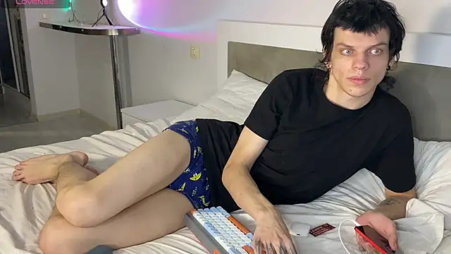 oorange  boy online show from 26, 3, 2026