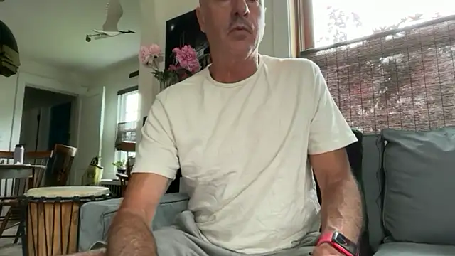 Snapshot of Guy__Grey chatting on 15, 6, 2026 Guy Grey online show from 15, 6, 2026