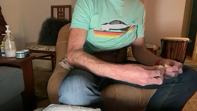 Guy  Grey online show from 25, 2, 2026