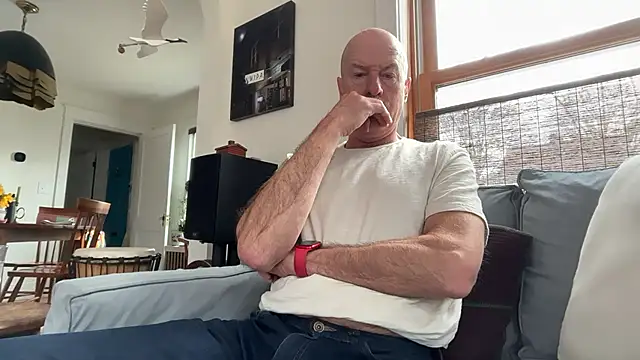 Guy  Grey online show from 30, 3, 2026