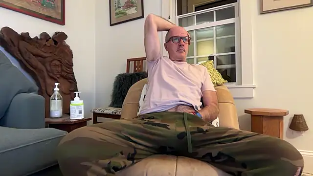 Guy  Grey online show from 11, 4, 2026