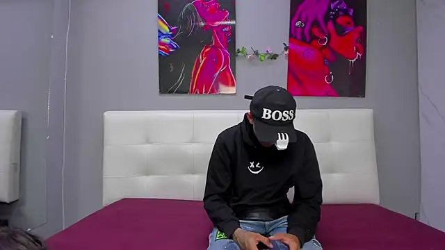 ahsly78Bryan online show from 18, 7, 2026
