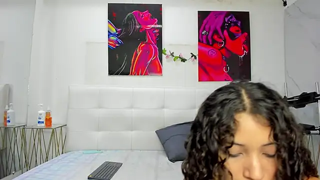 ahsly78Bryan online show from 6, 3, 2026