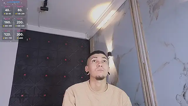 Logan and Reachel online show from 10, 4, 2026