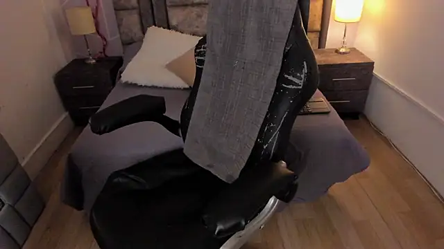 April Swett online show from 22, 2, 2026