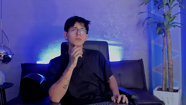 Angel scott2 online show from 6, 3, 2026