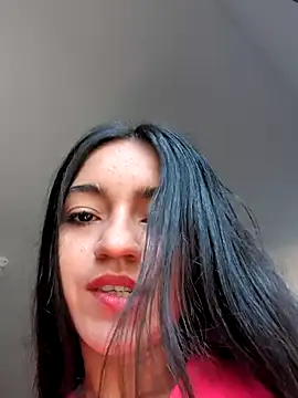 DulceCaroX online show from 8, 3, 2026