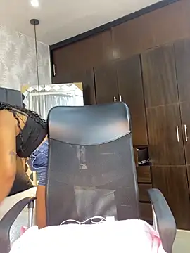 Miaafoxx   online show from 28, 3, 2026