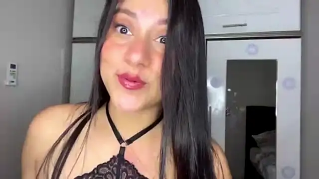 latinasoftie online show from 14, 7, 2026