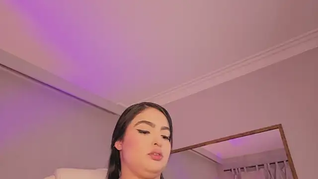 Stephany Harlot online show from 2, 3, 2026