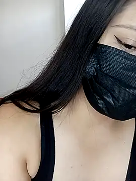 Rosyshadow online show from 11, 4, 2026