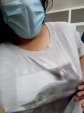 Rosyshadow online show from 13, 3, 2026