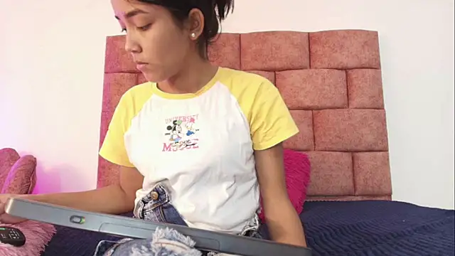 Fulll Ass Nastyy online show from 3, 3, 2026