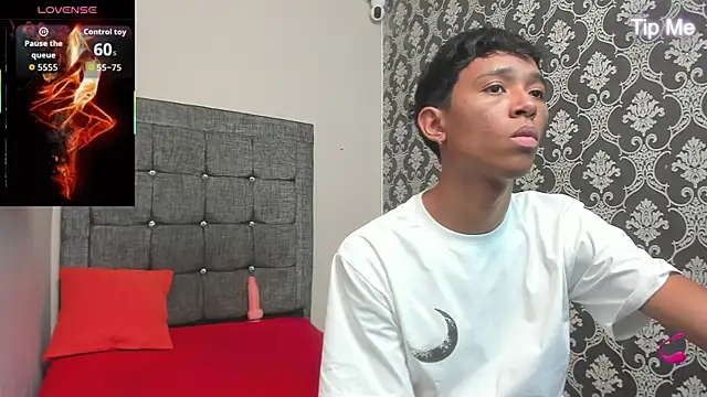 Little Twink19x online show from 2, 4, 2026