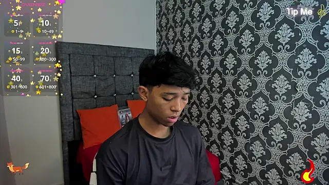 Snapshot of Little_Twink19x chatting on 16, 7, 2026 Little Twink19x online show from 16, 7, 2026