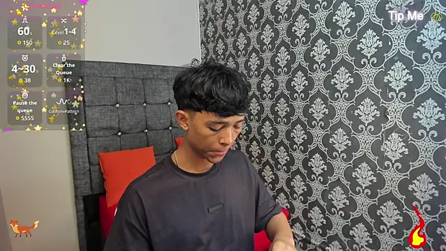 Snapshot of Little_Twink19x chatting on 11, 7, 2026 Little Twink19x online show from 11, 7, 2026