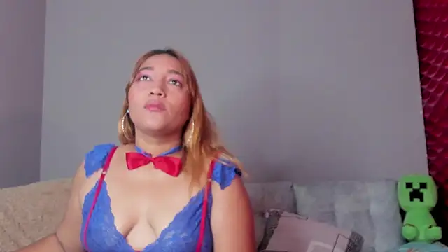 Miia Grey  online show from 10, 4, 2026