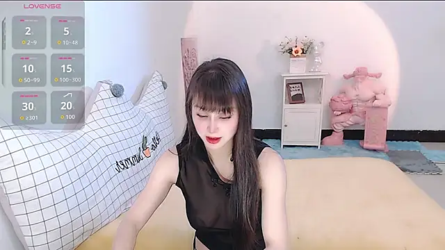 Luckmia333 online show from 2, 4, 2026